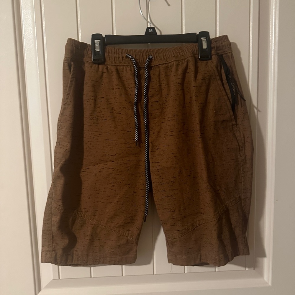 Rue 21 men’s shorts (M)